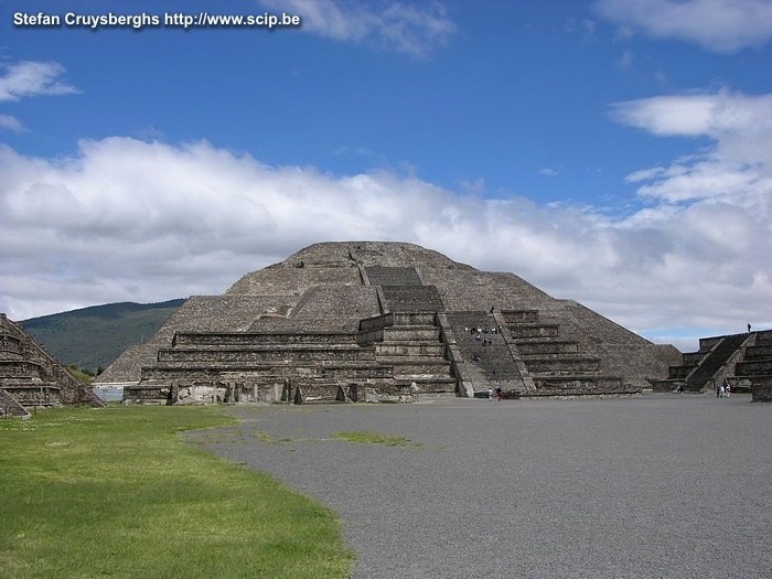 Teotihuacan - Piramide van de maan  Stefan Cruysberghs